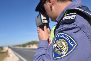 Slika PU_SiM/Vijesti/2017/Nove ilustracije/Brzina/Brzina_2.jpg